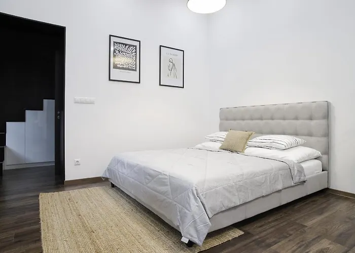 Ccc Apartments